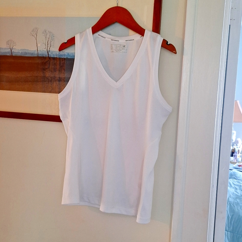 New Balance Women's  vee neck shirt